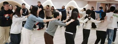 盘古树携手灯湖中学开展教师心理与管理能力提升培训