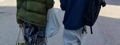 张柏芝晒儿子打排球正脸照，15岁小Q模样跟妈妈太像了，帅气十足