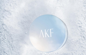 AKF定妆产品直面红海压力，打造「定妆」赛道破圈奇迹！