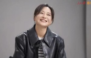 贾玲：从瘦身百亿票房到时尚新宠，她的逆袭之路