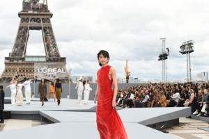 敏感肌修护选对精华很重要，适合自己的才是对的