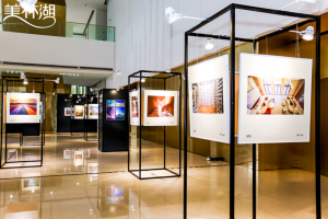 以“万家灯火”照亮家园：美林湖春晚的温情叙事与社区共建