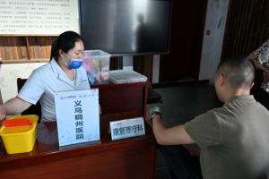 党建共建聚合力 金融赋能促振兴——平安产险“乡风文明100行动”落地义乌陇头朱村