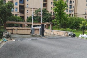 平安产险兰溪支公司：落实网格责任 提醒物业防台