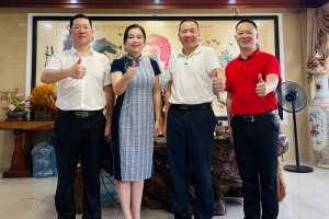 以光为韵，以声铸魂｜《照亮向往》礼赞长征胜利九十周年