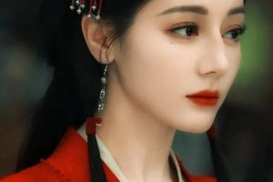 《白日提灯》《枭起青壤》迪丽热巴被赞好会演疯批角色