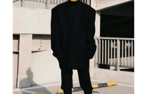 国产男鞋，悄悄卷增高